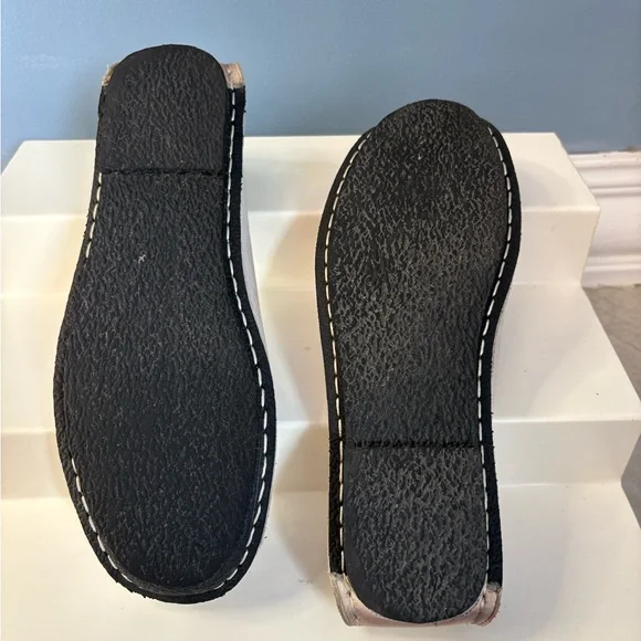 Spring Step Women's Floral Loafers - Lavender - Picture 9 of 10